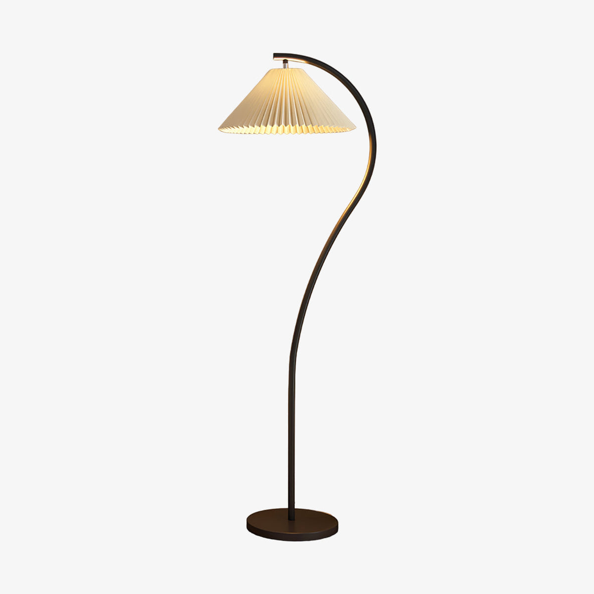 Arc Pleat Floor Lamp