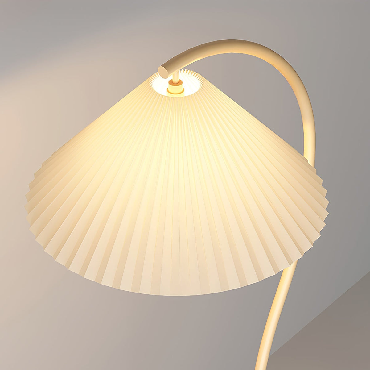 Arc Pleat Floor Lamp