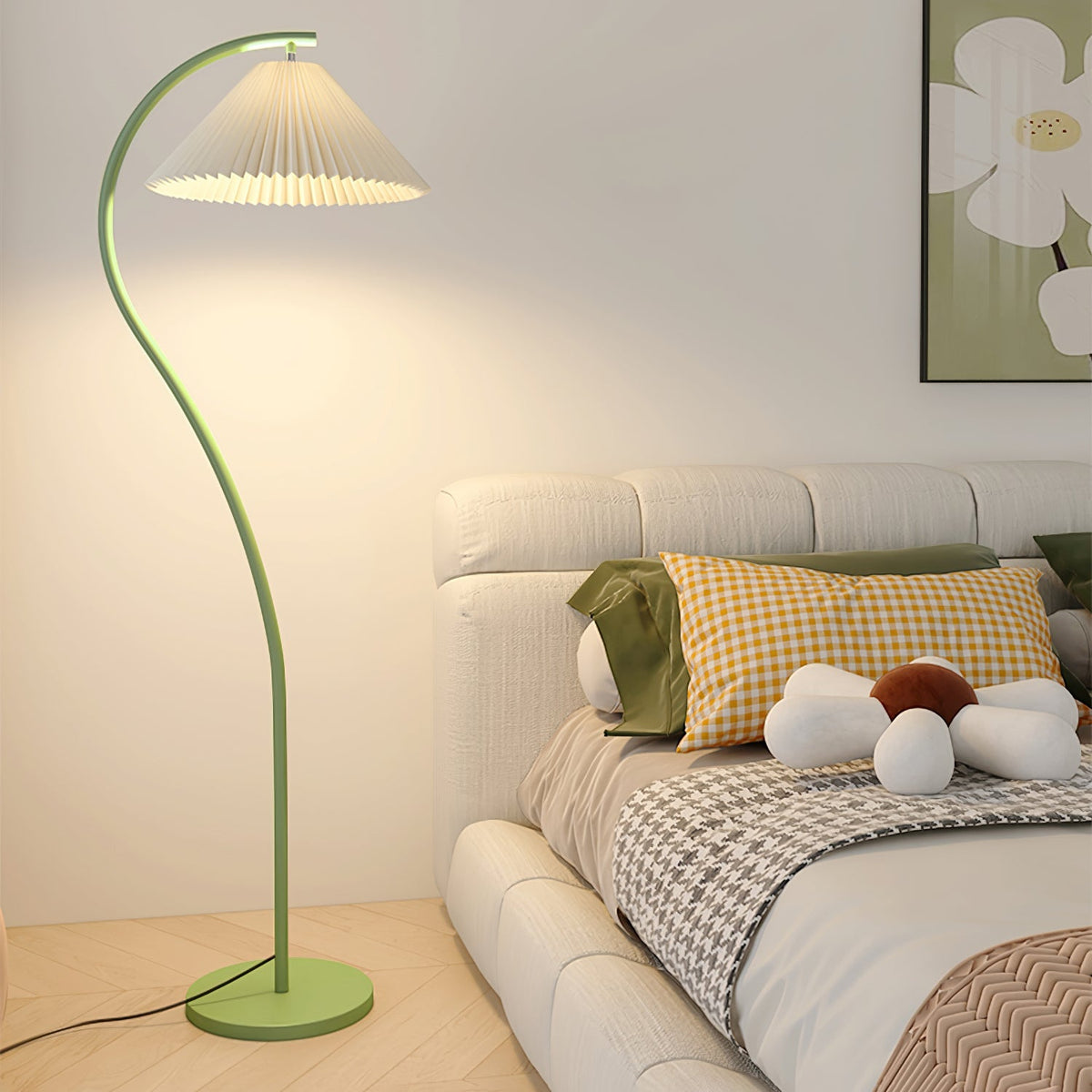 Arc Pleat Floor Lamp