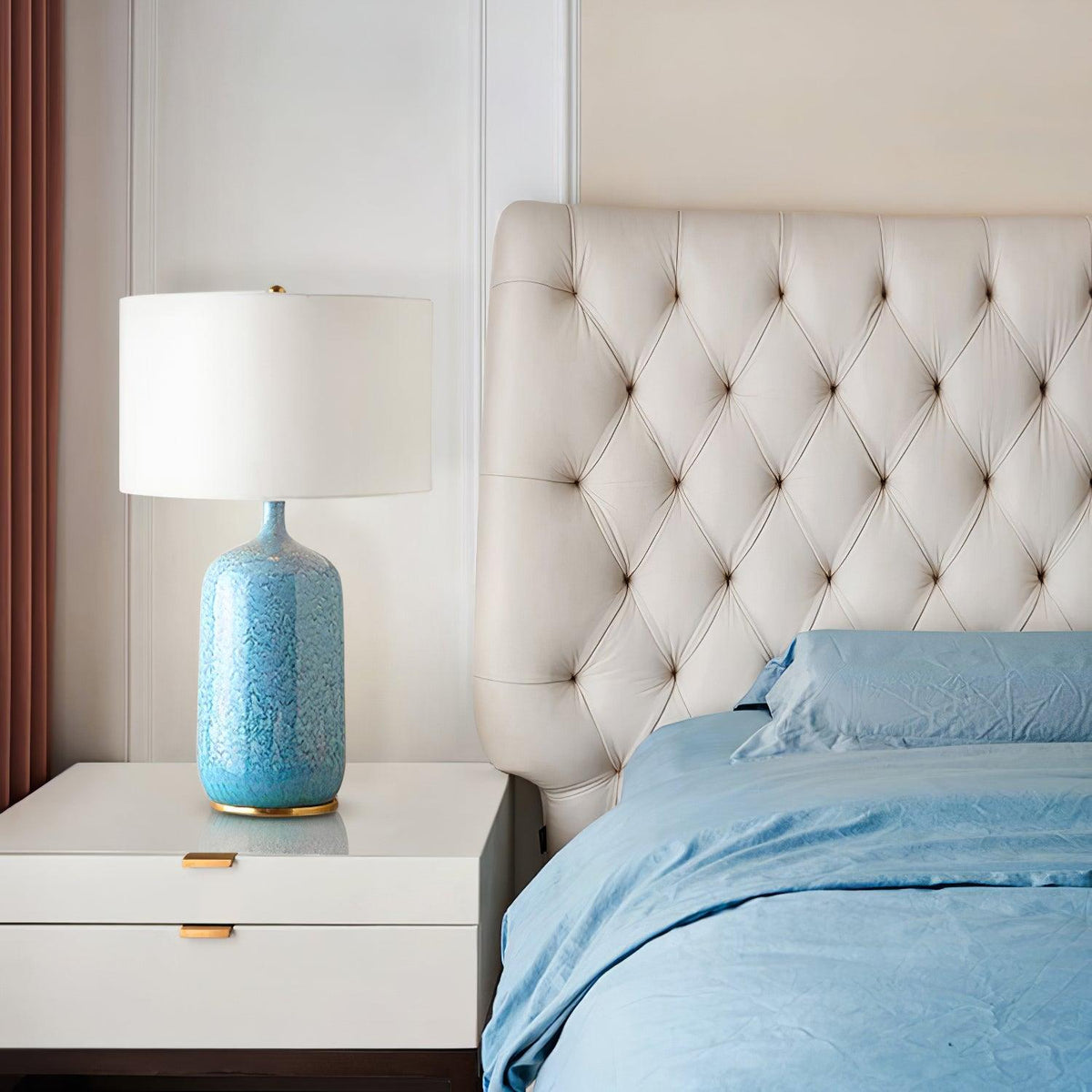 Glaze Vessel Table Lamp