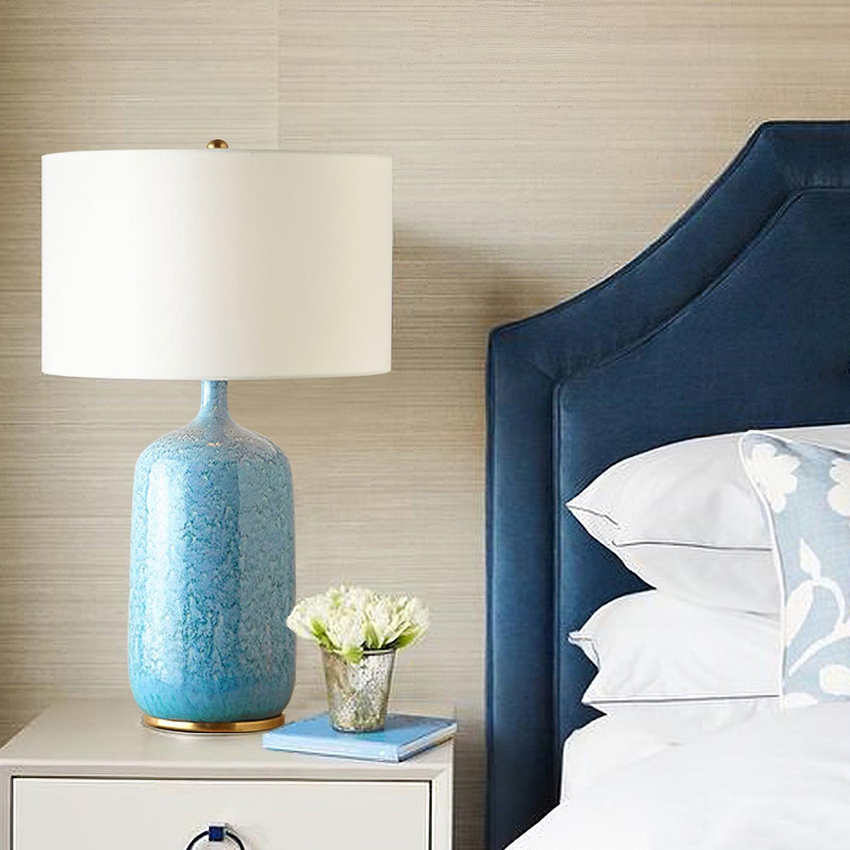 Glaze Vessel Table Lamp