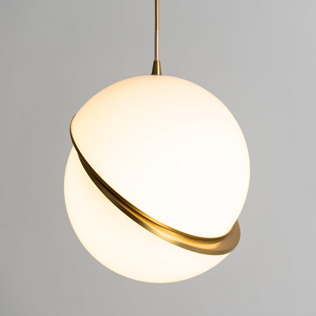 Tilt Disc Pendant Light