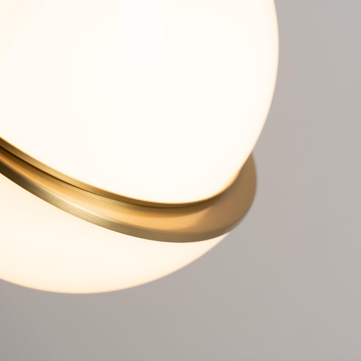 Tilt Disc Pendant Light