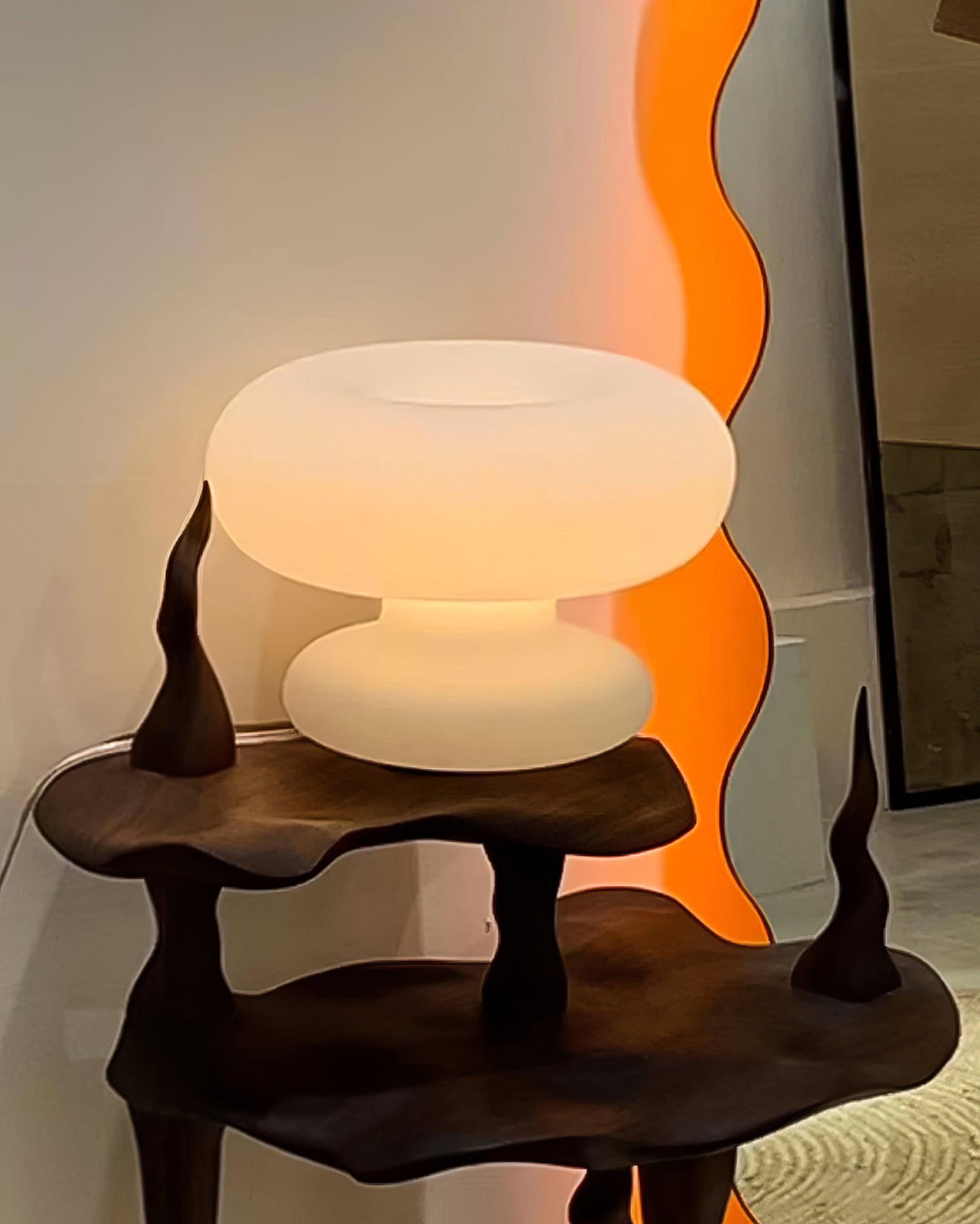 Soft Ring Table Lamp