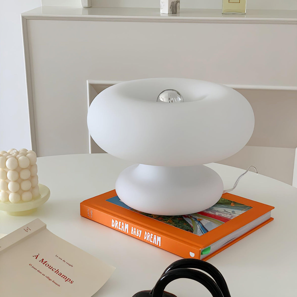 Soft Ring Table Lamp
