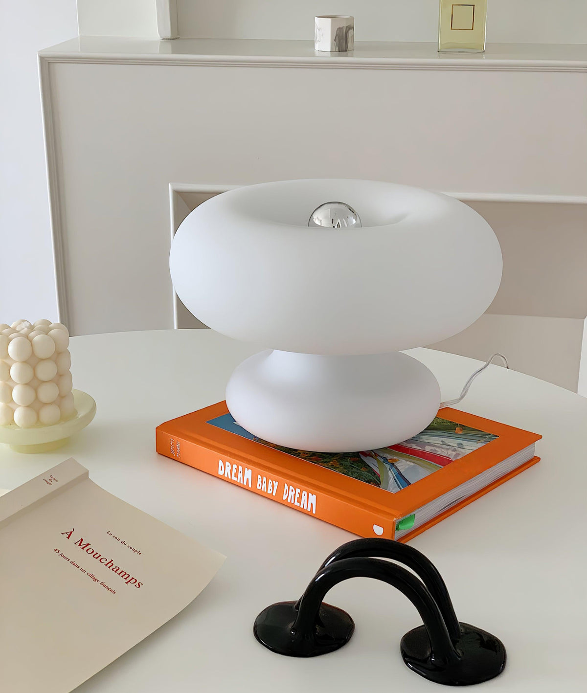 Soft Ring Table Lamp