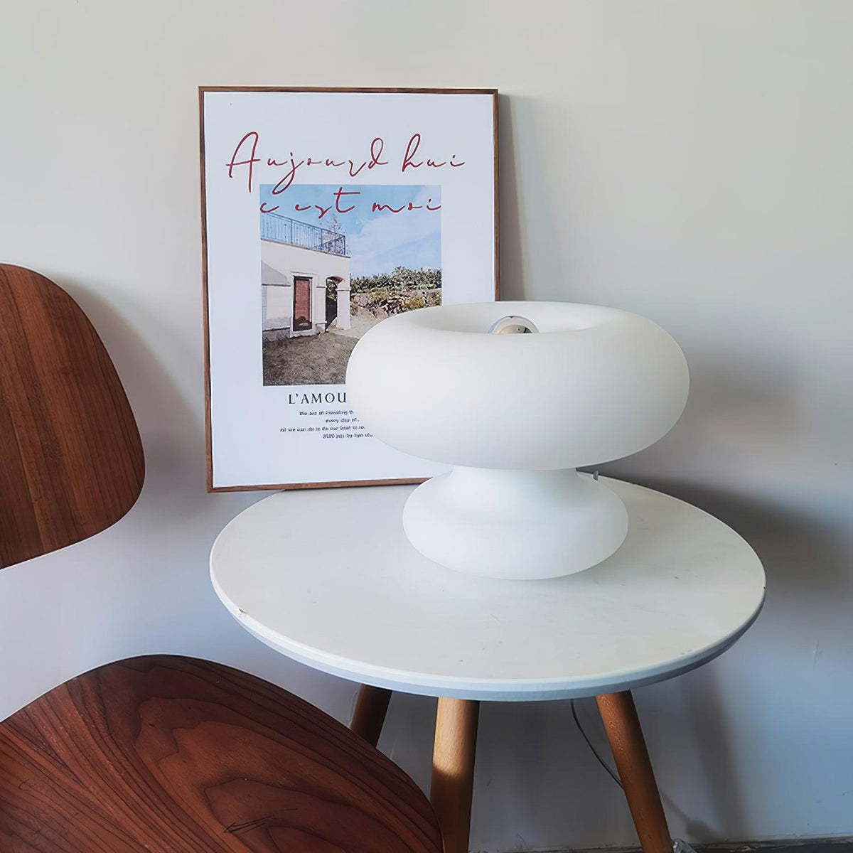 Soft Ring Table Lamp