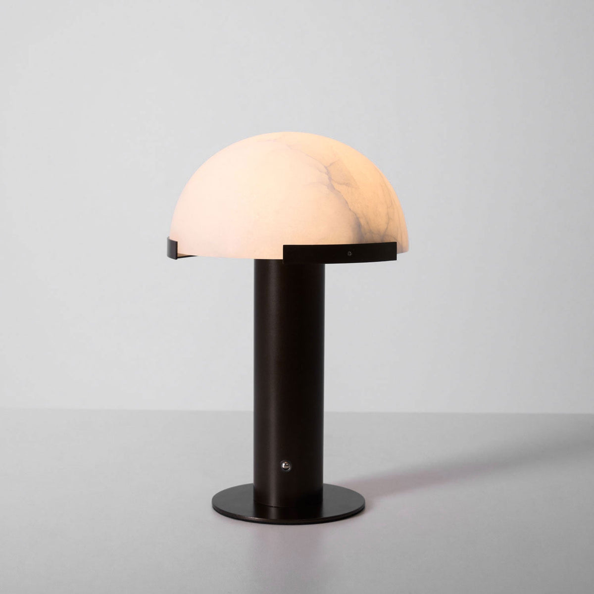 Vein Dome Table Lamp