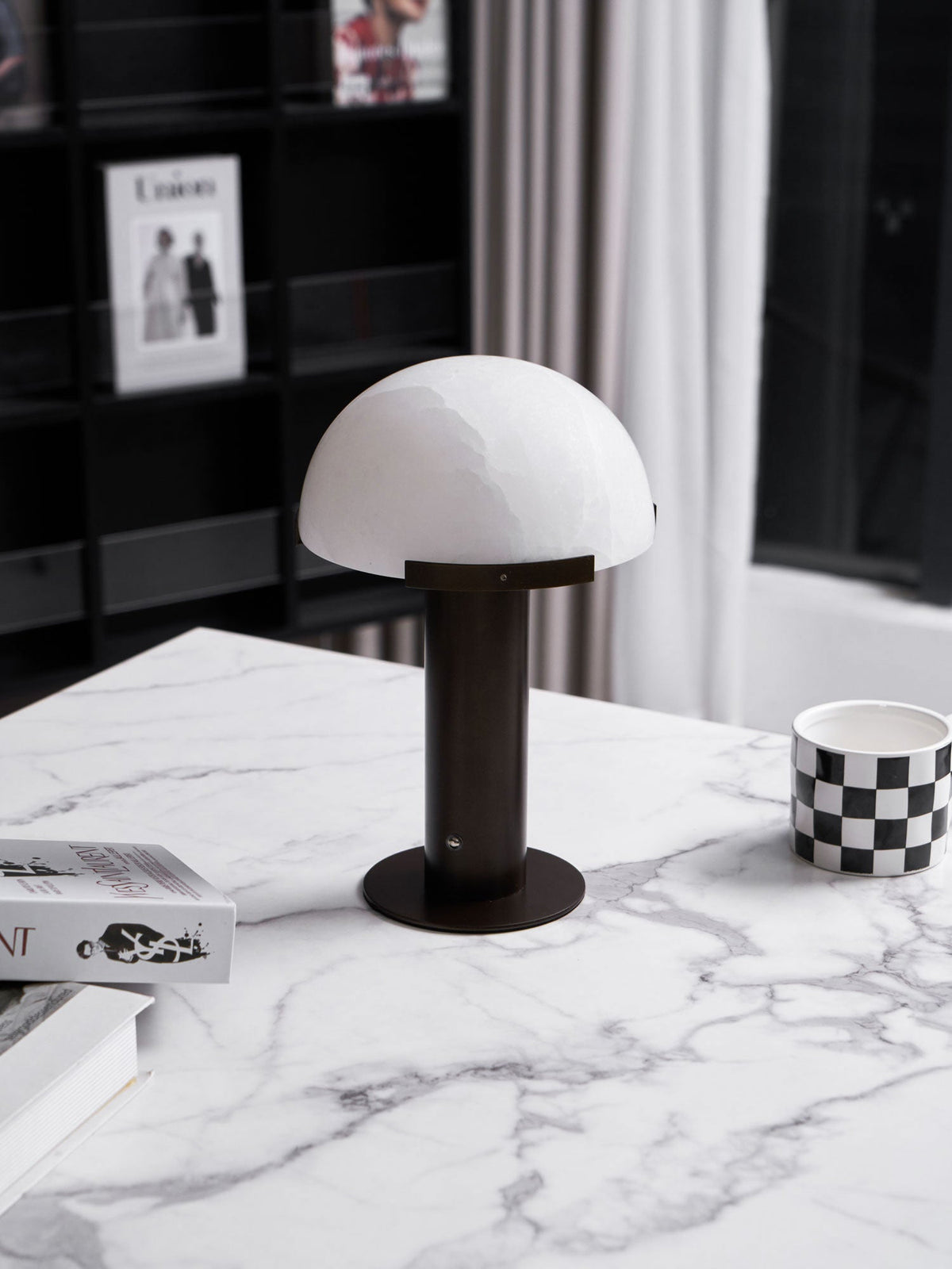Vein Dome Table Lamp
