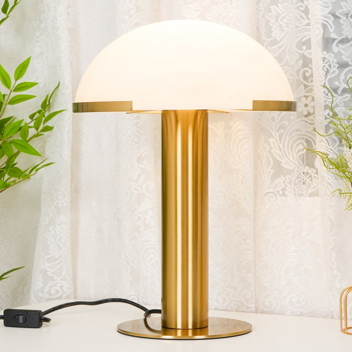 Vein Dome Table Lamp