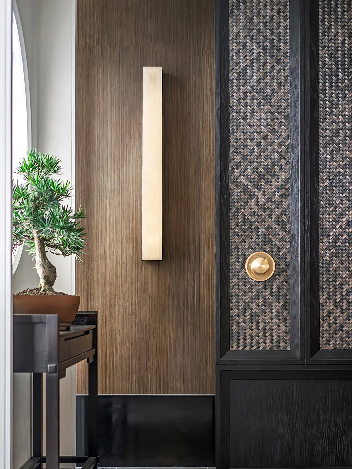 Vein Linear Wall Light