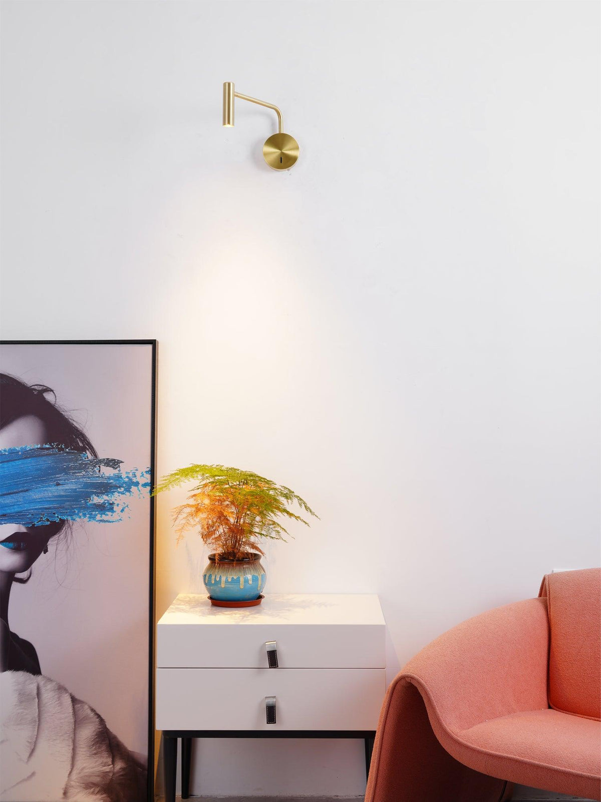 Fine Spot Wall Light