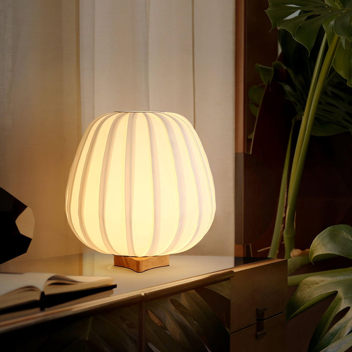 Fold Lantern Table Lamp