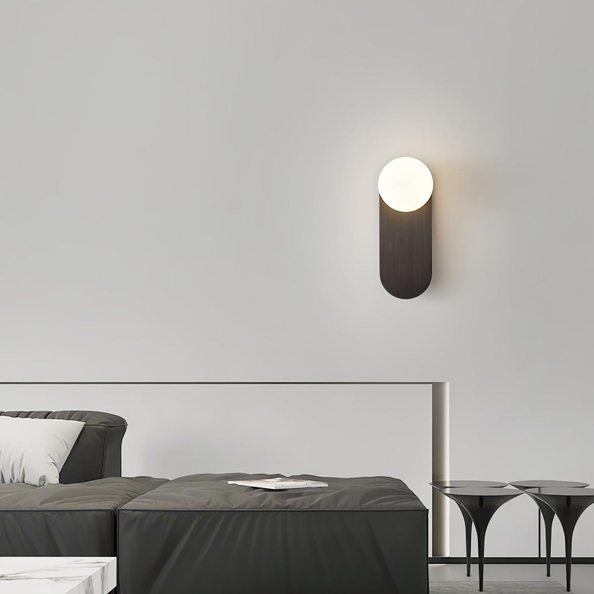 Aure Globe Wall Light