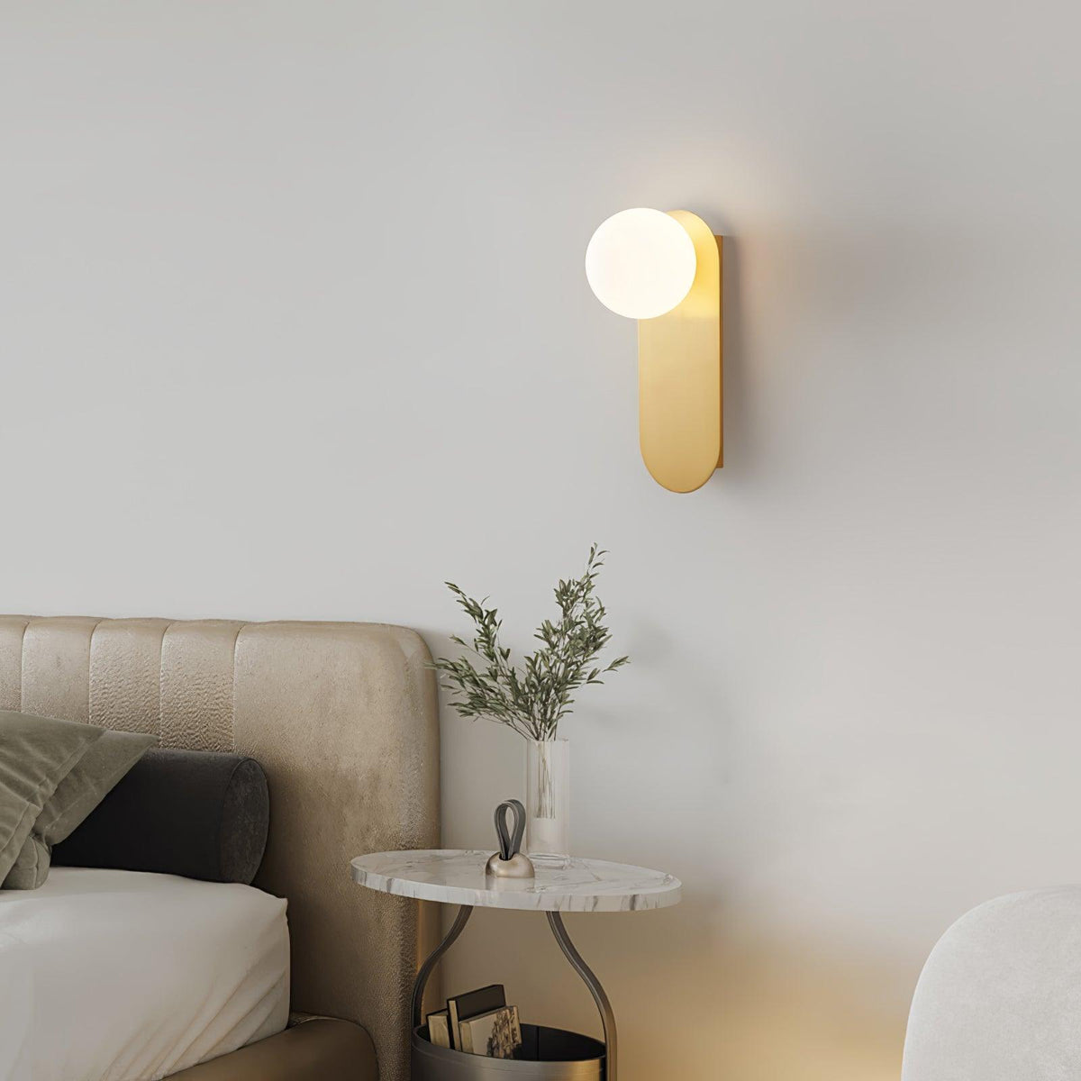 Aure Globe Wall Light