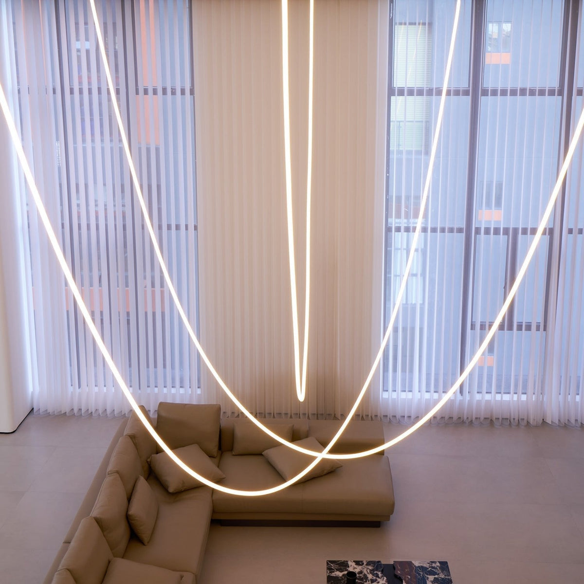 Softline Loop Pendant Light