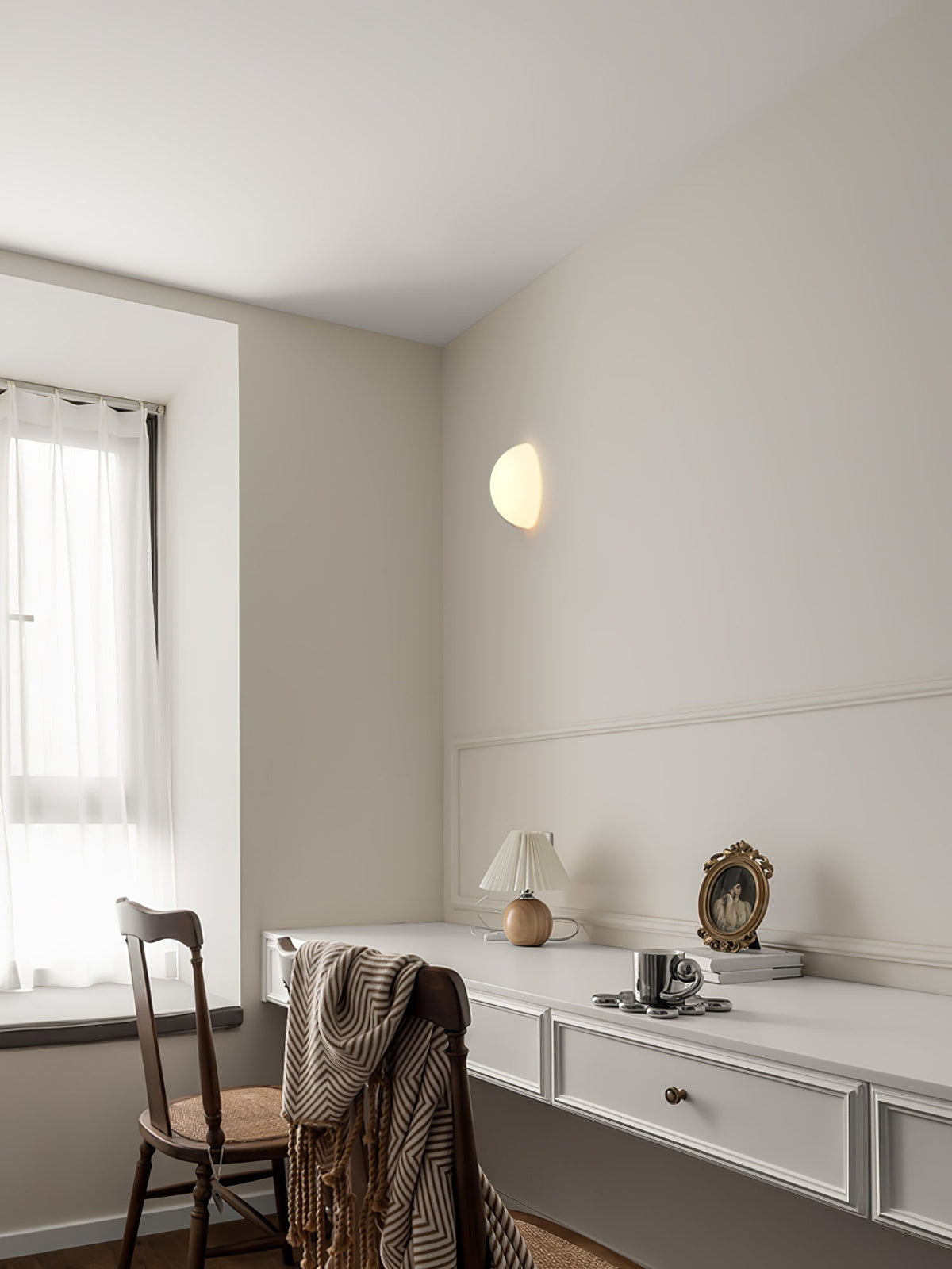Soft Pebble Wall Light