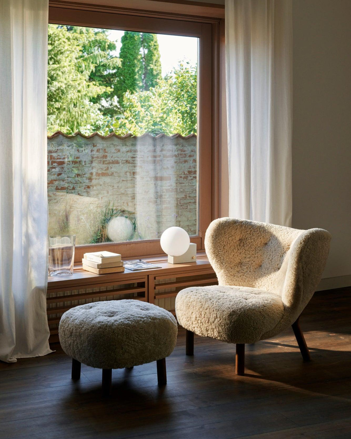 Block Globe Table Lamp