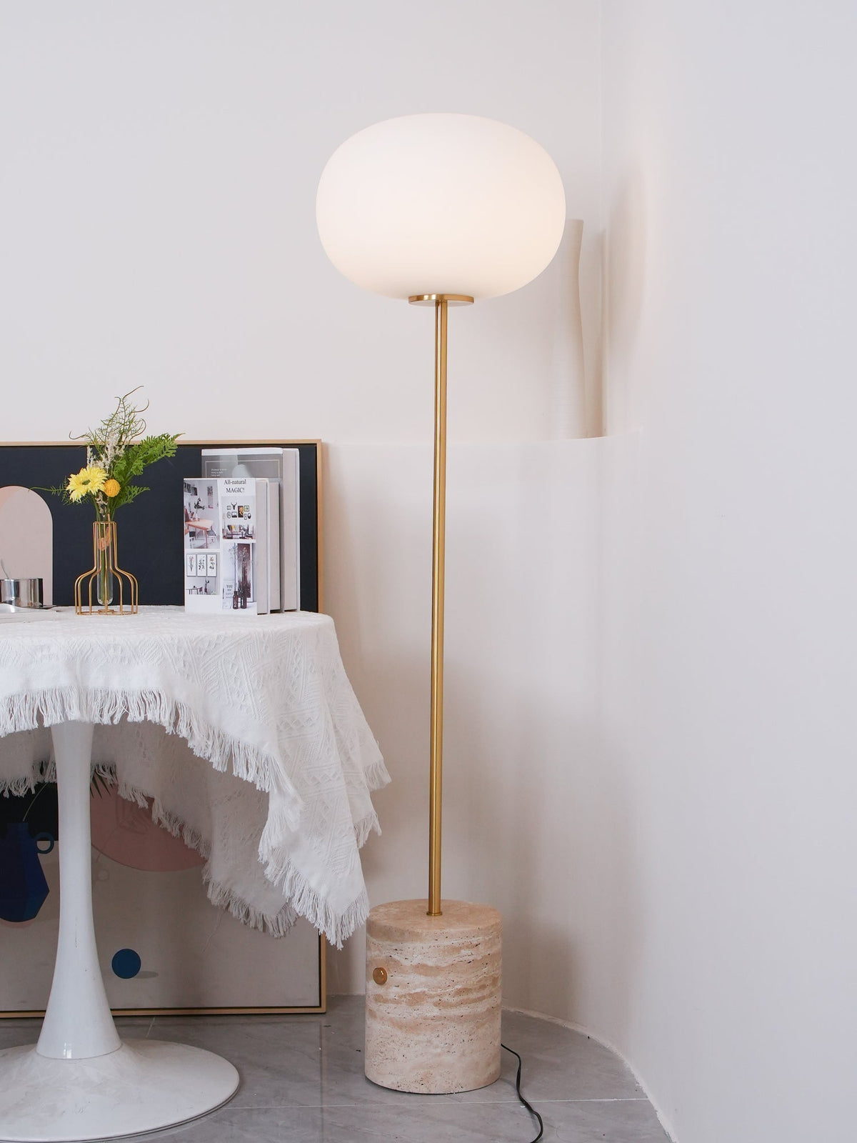Solum Globe Floor Lamp