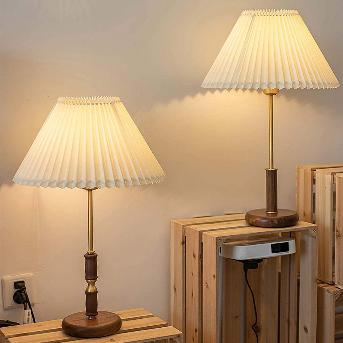 Still Pleat Table Lamp