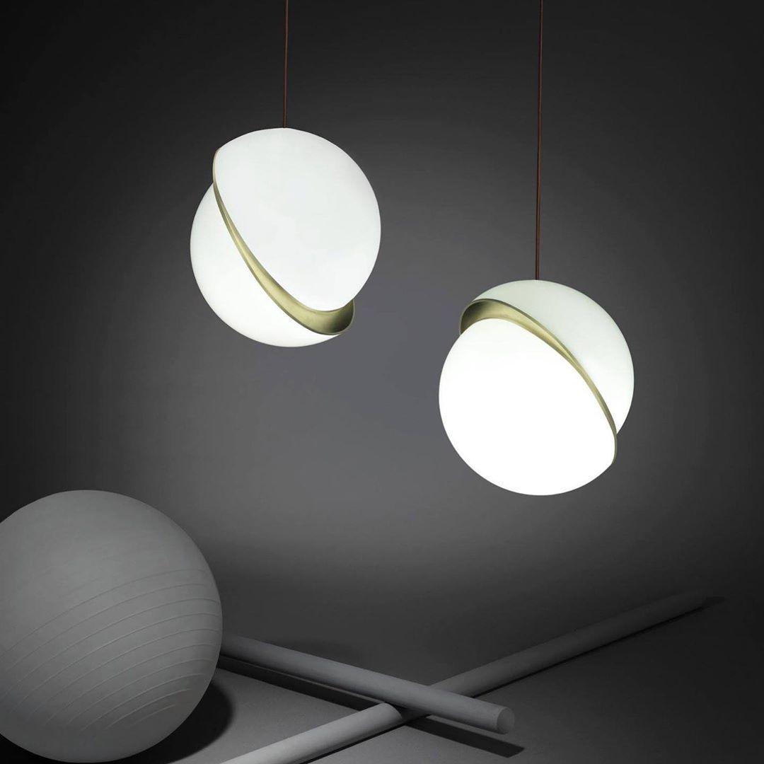 Tilt Disc Pendant Light