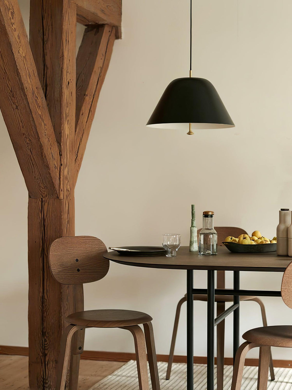 Still Cone Pendant Light