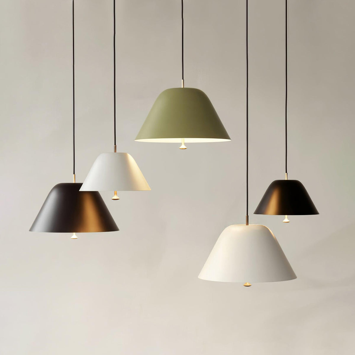 Still Cone Pendant Light