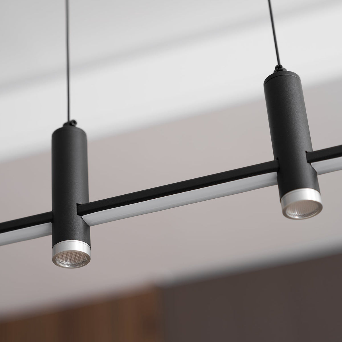 Crossbeam Pendant Light