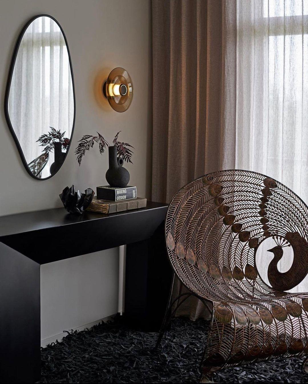 Tint Disc Wall Light