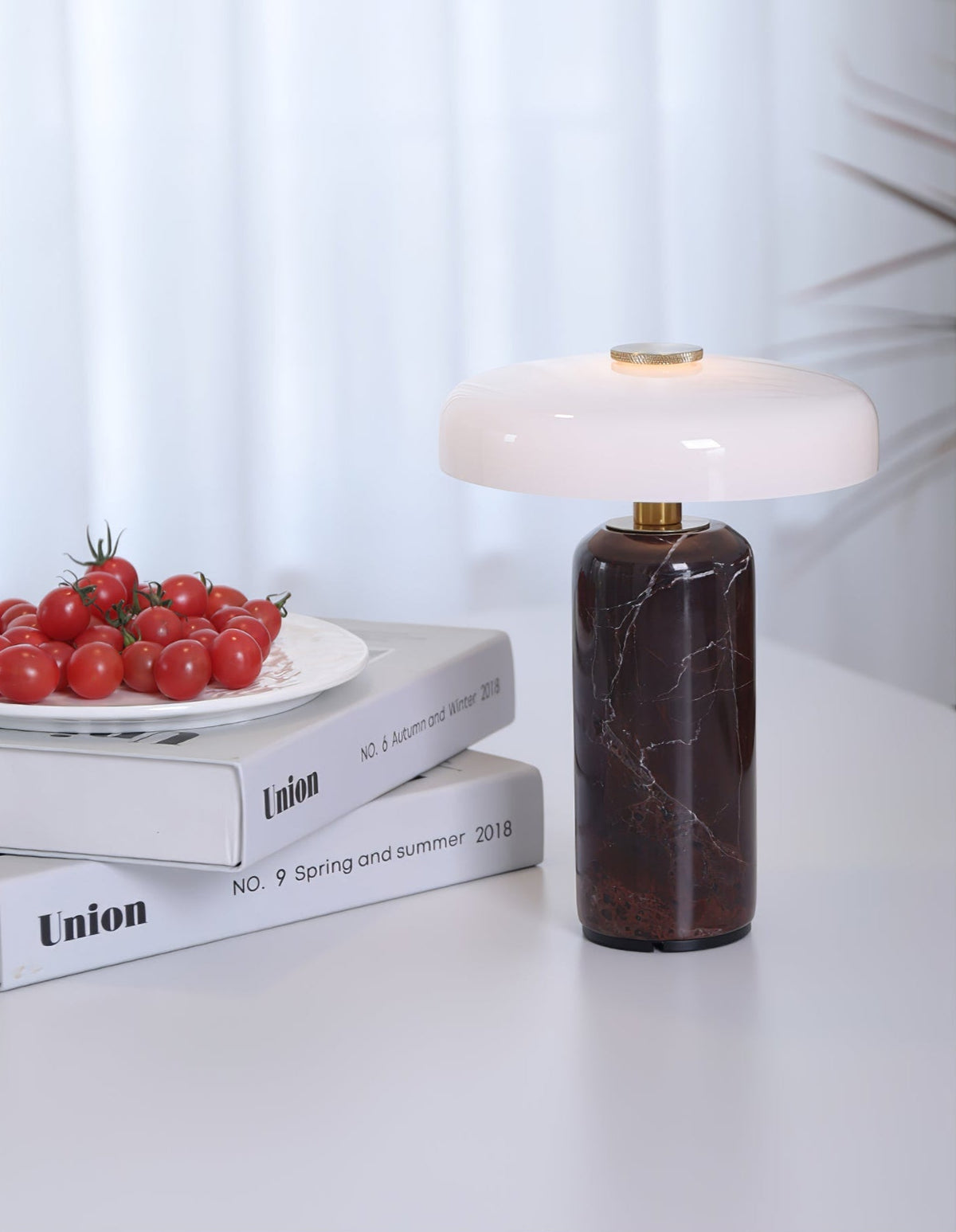 Vein Cap Table Lamp