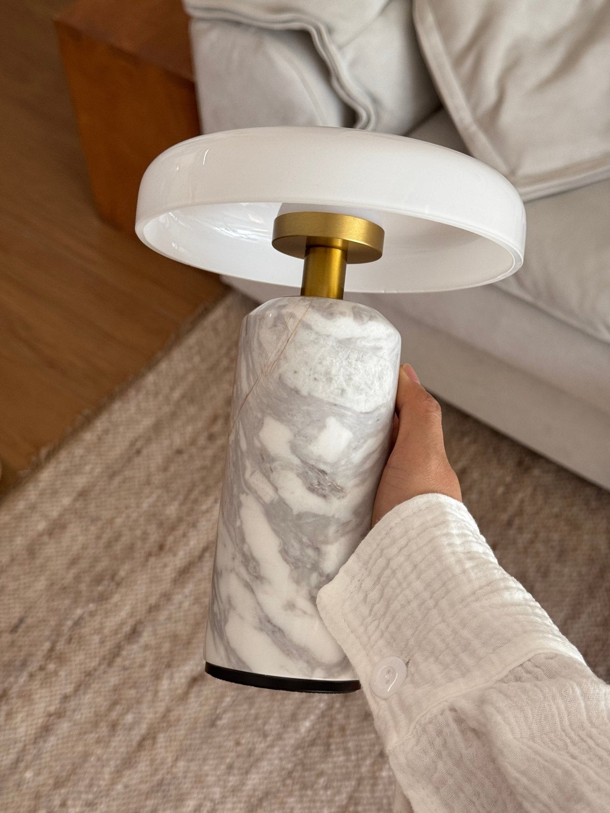 Vein Cap Table Lamp
