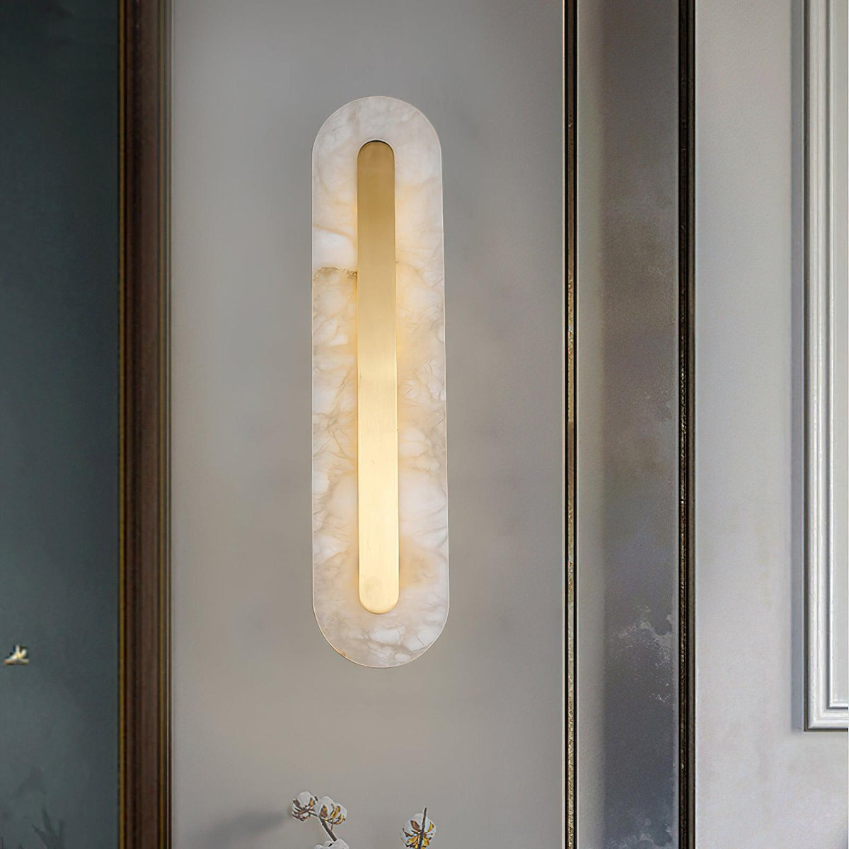 Vein Outline Wall Light