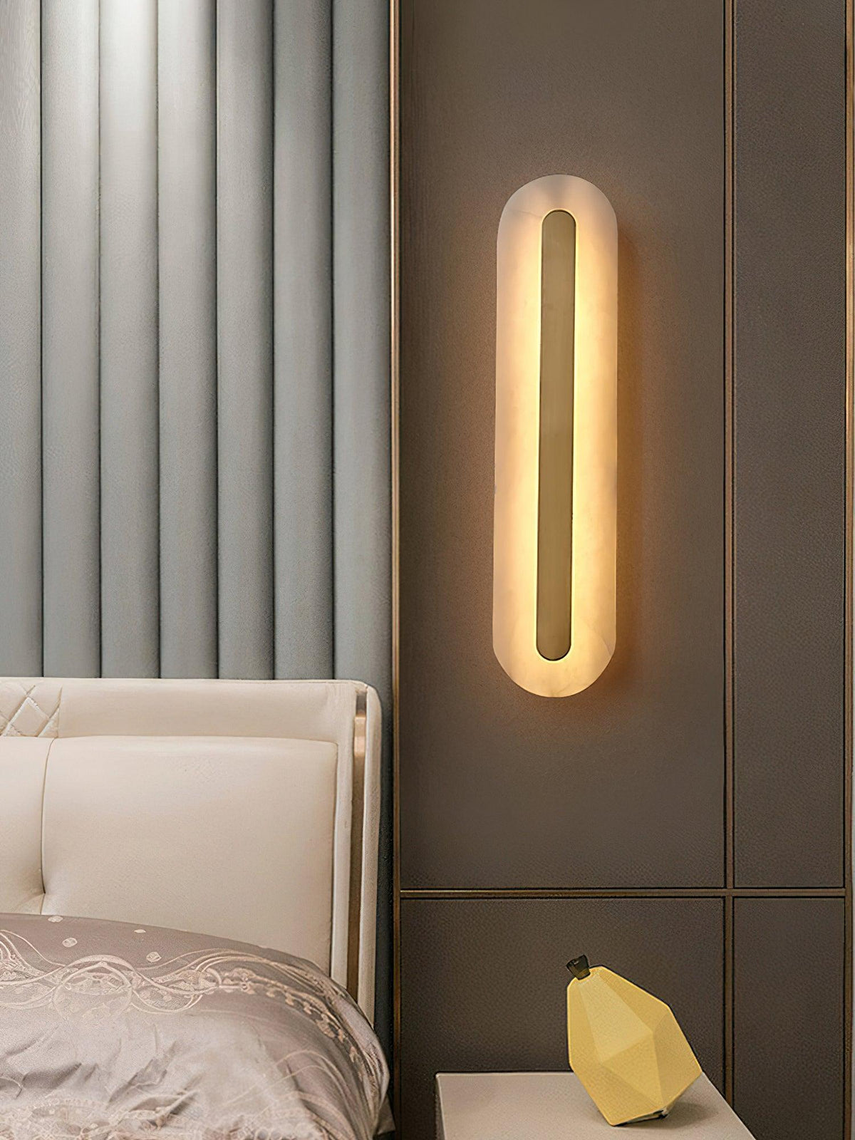 Vein Outline Wall Light