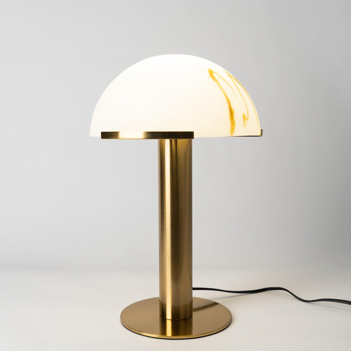 Vein Dome Table Lamp