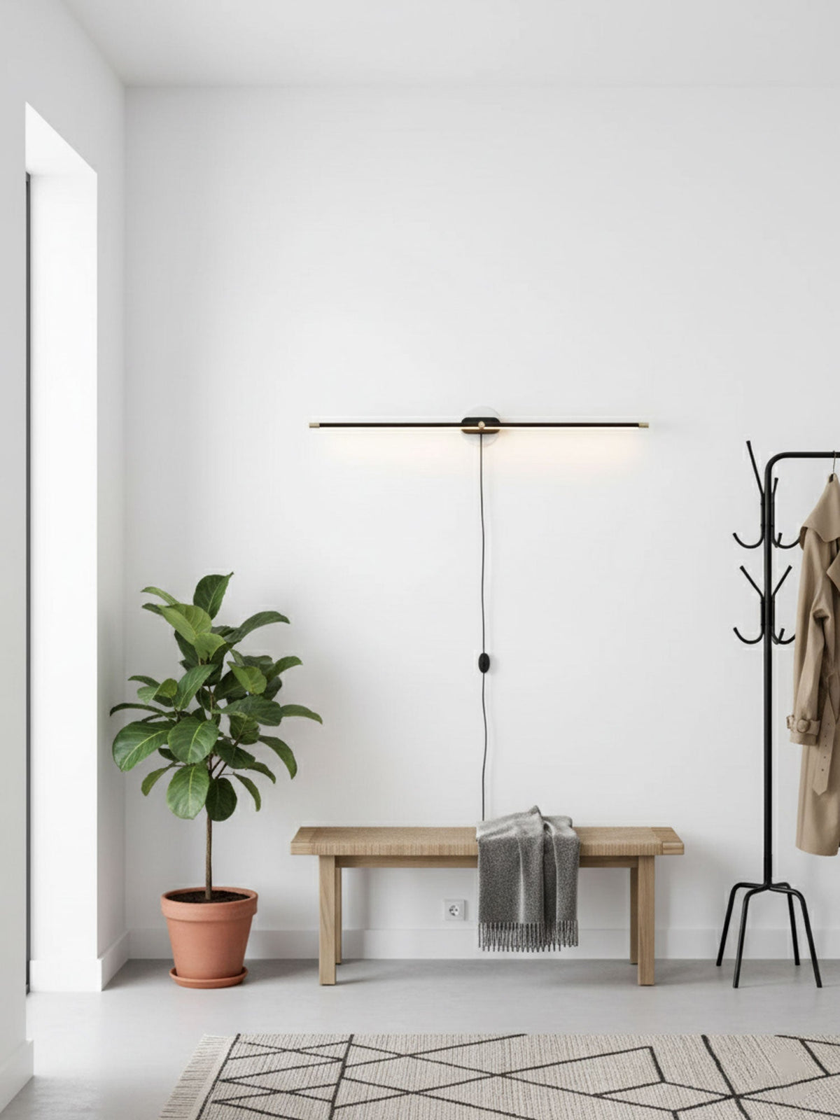 Fine Line Plug-in Wall Light