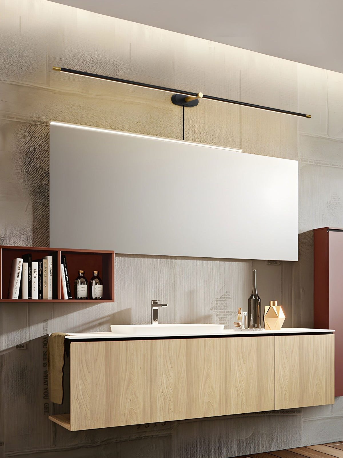 Fine Line Plug-in Wall Light