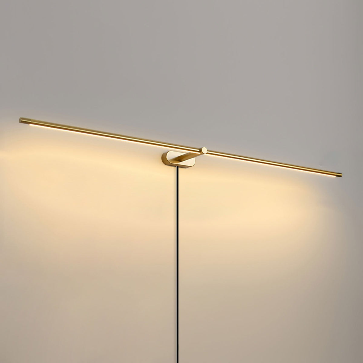 Fine Line Plug-in Wall Light