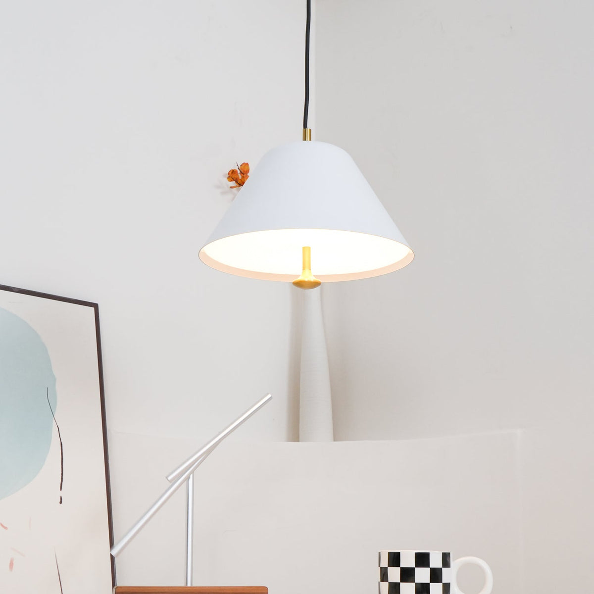 Still Cone Pendant Light