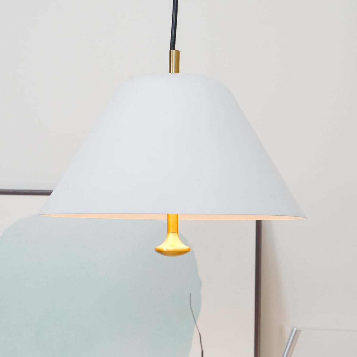 Still Cone Pendant Light