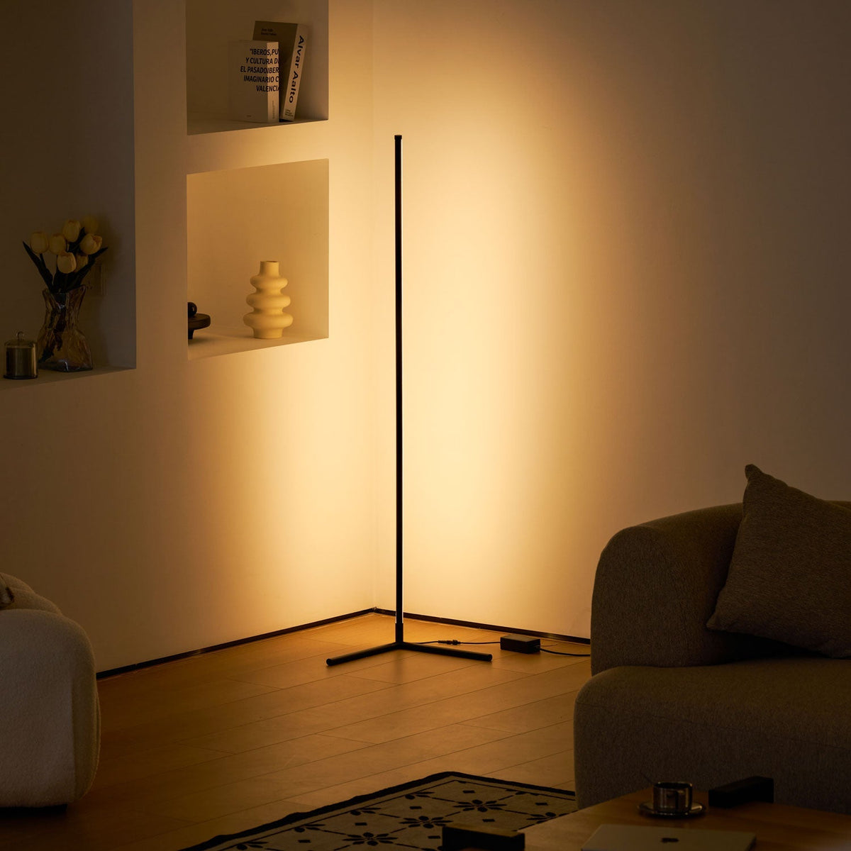 Fine Line Floor Lamp