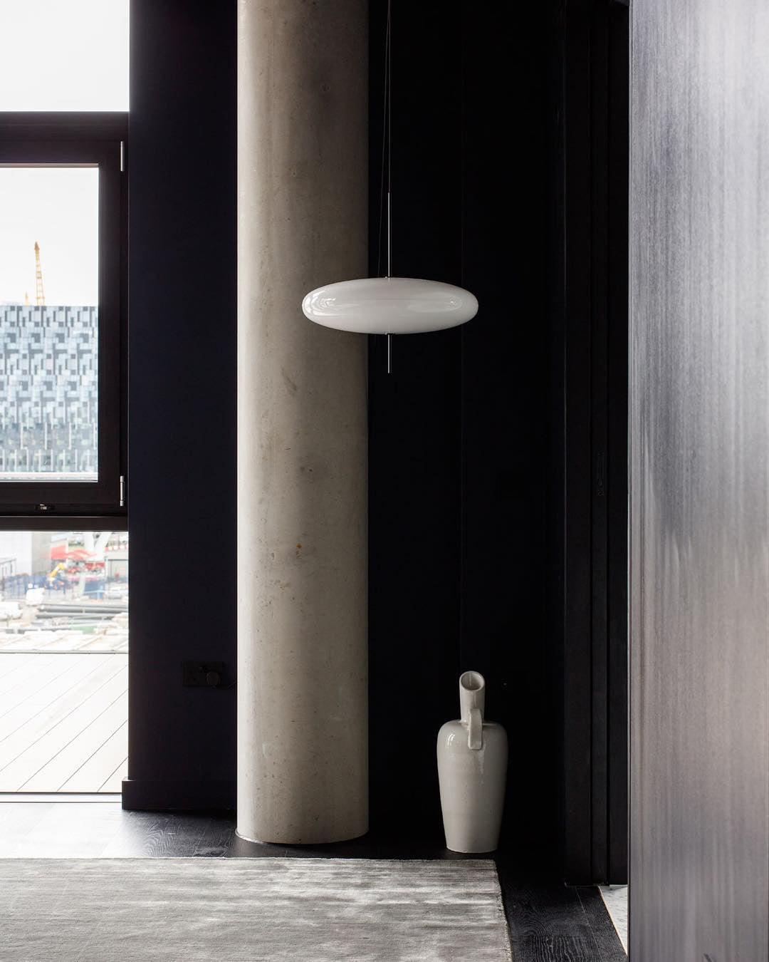 Lowline Oval Pendant Light