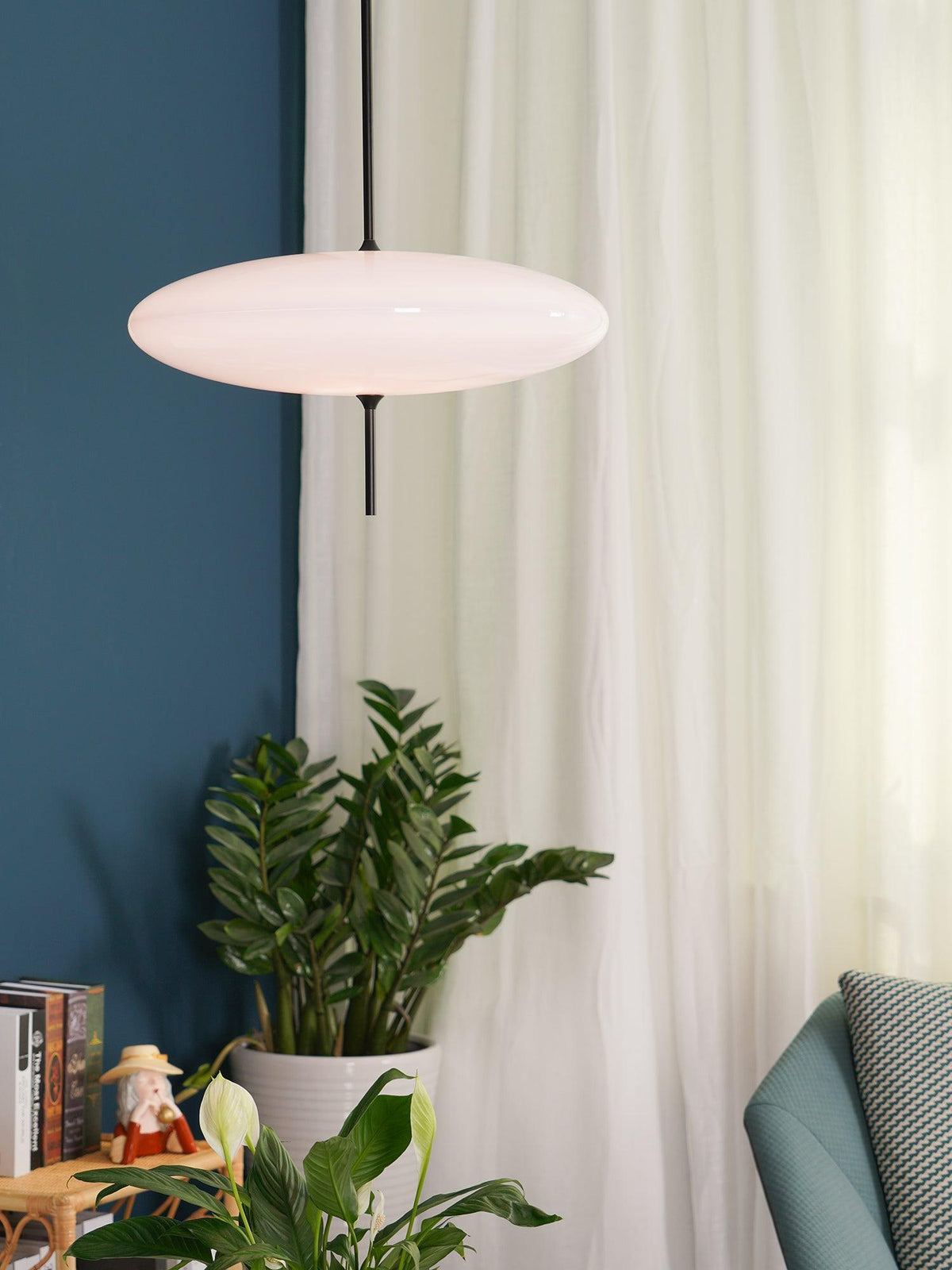 Lowline Oval Pendant Light