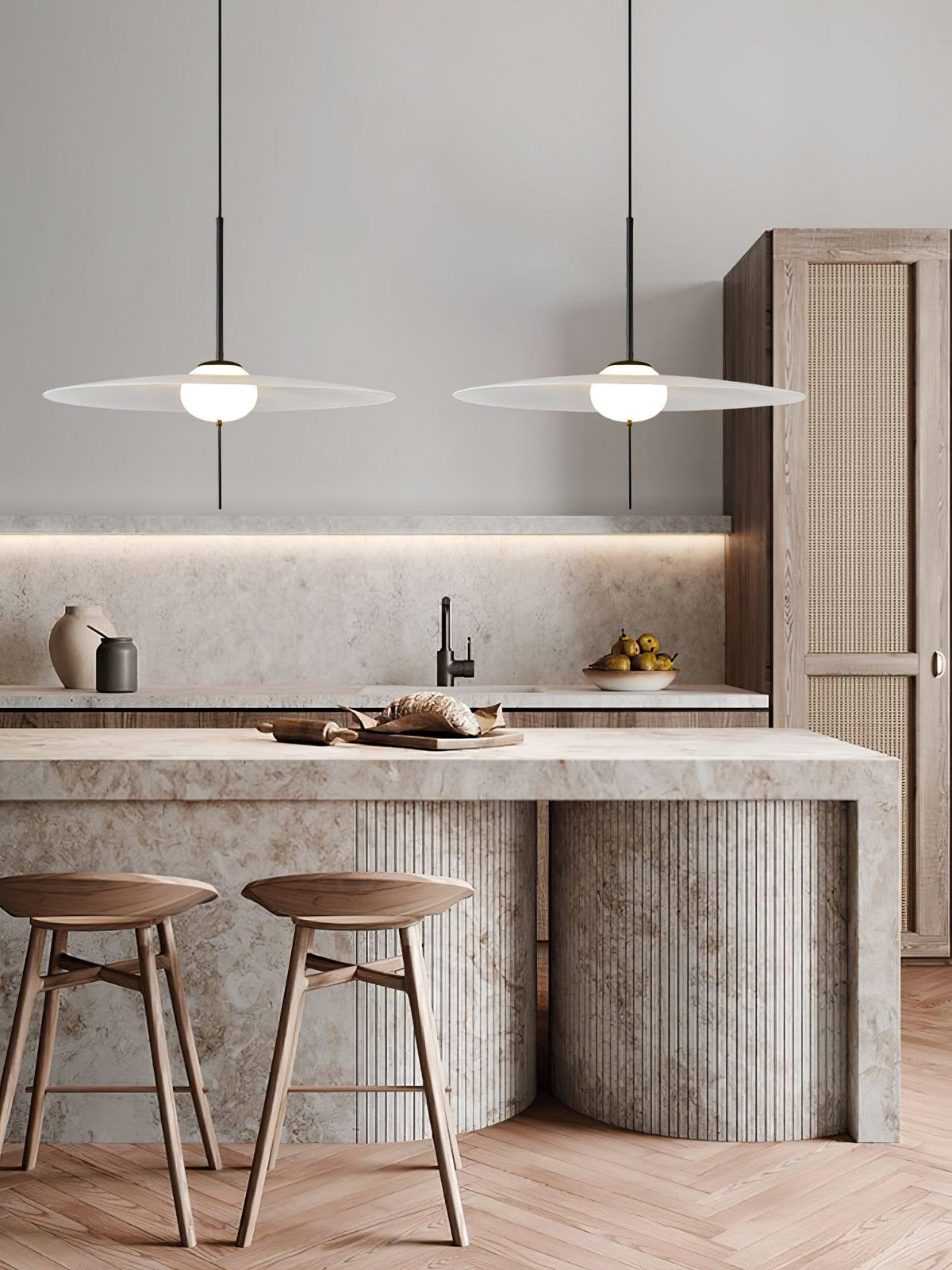 Fine Disc Pendant Light
