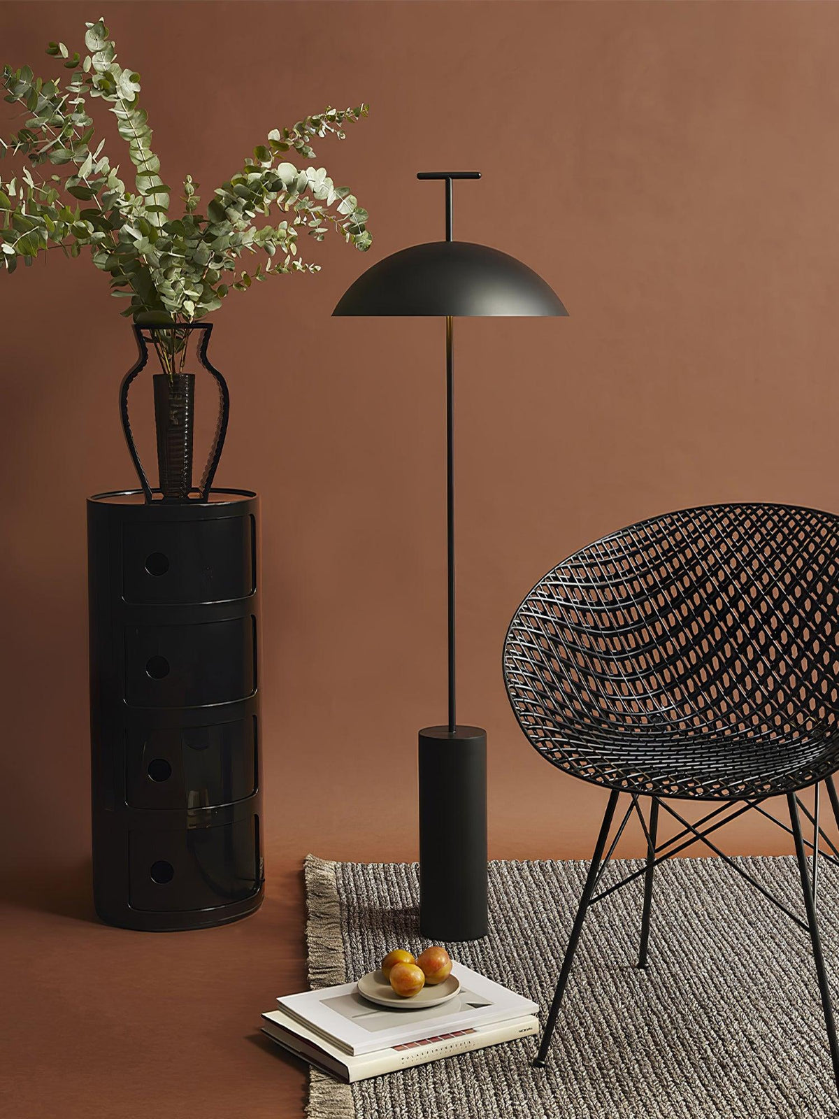 Obsidian Dome Floor Lamp