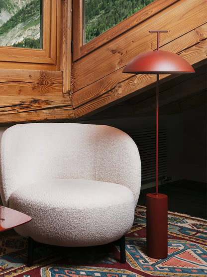 Obsidian Dome Floor Lamp