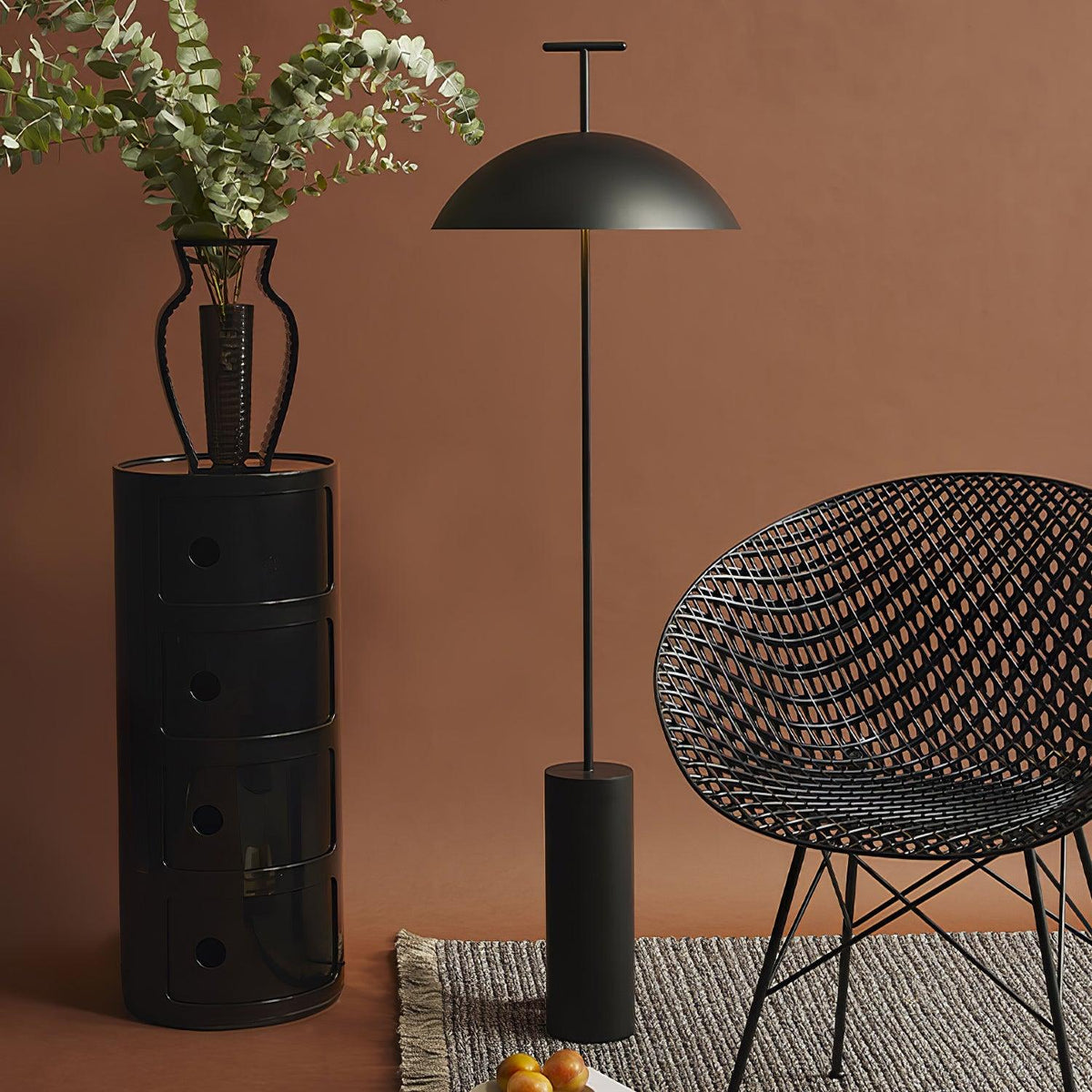 Obsidian Dome Floor Lamp