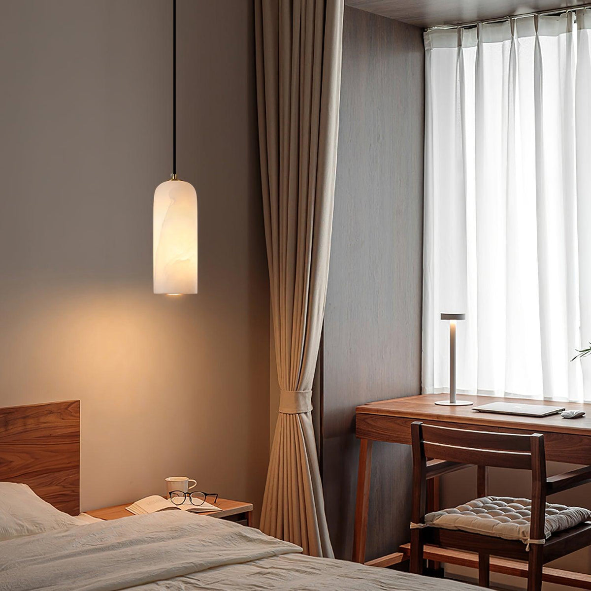 Vein Capsule Pendant Light