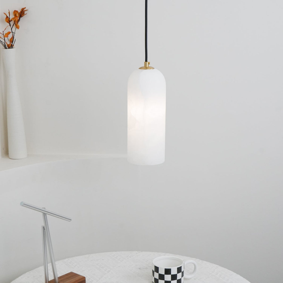 Vein Capsule Pendant Light