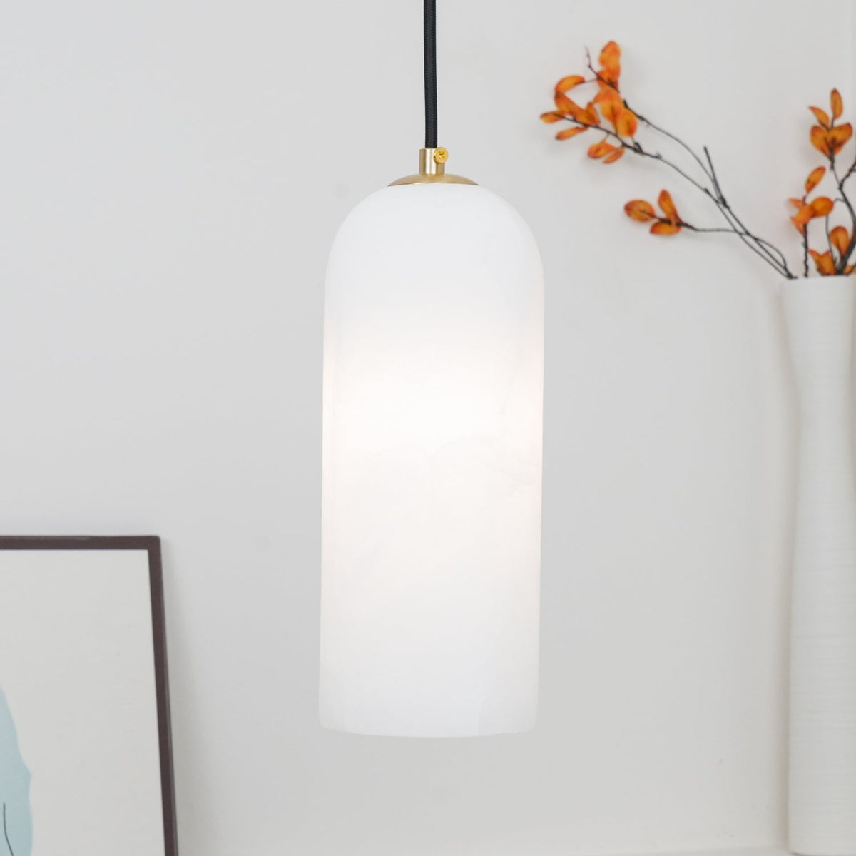 Vein Capsule Pendant Light