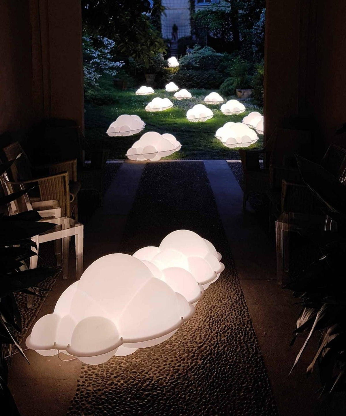 Cloud Linear Pendant Light